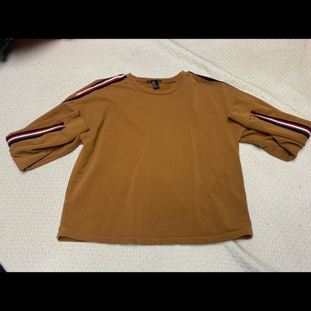 Forever 21 long sleeve crew neck, brown, size M